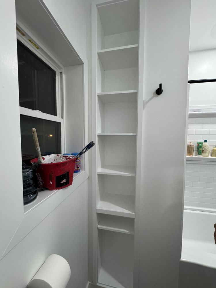 Steeleville bath for Dead Tree General Contracting in Carbondale, Illinois