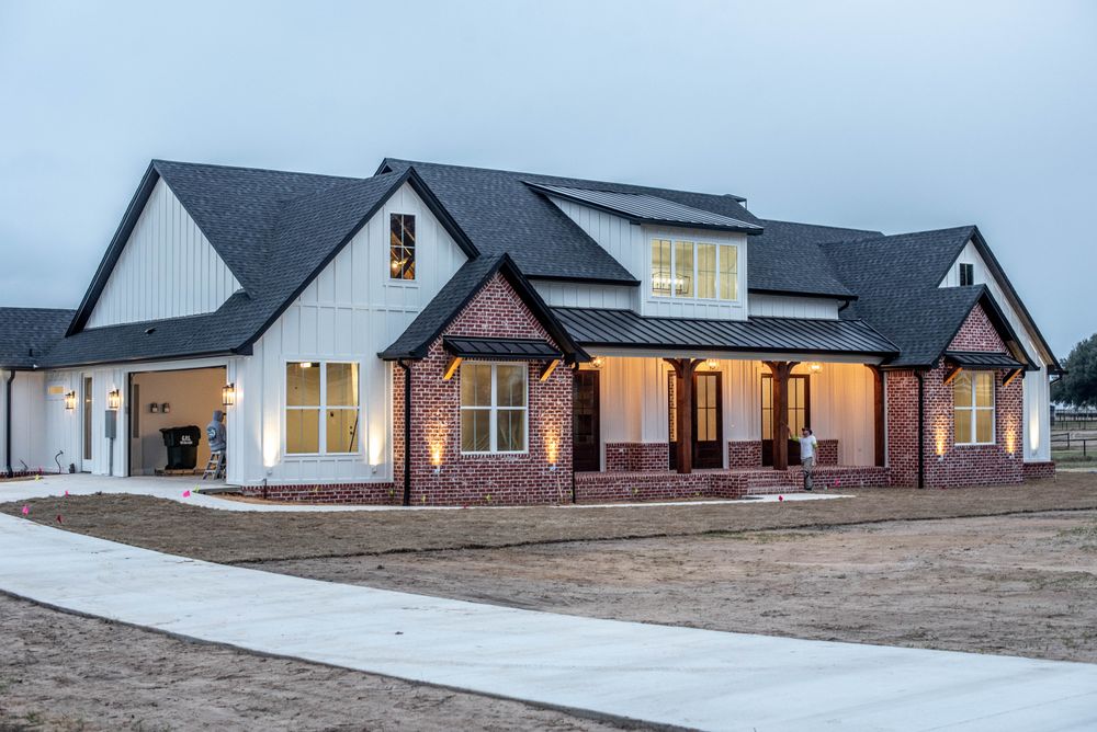 All Photos for Neely Construction & Design LLC in Chandler, TX