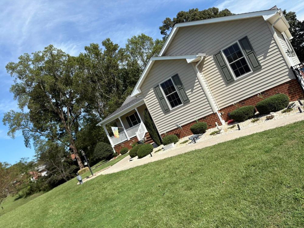 All Photos for Grassworks Lawn And Landscaping in Callao, VA