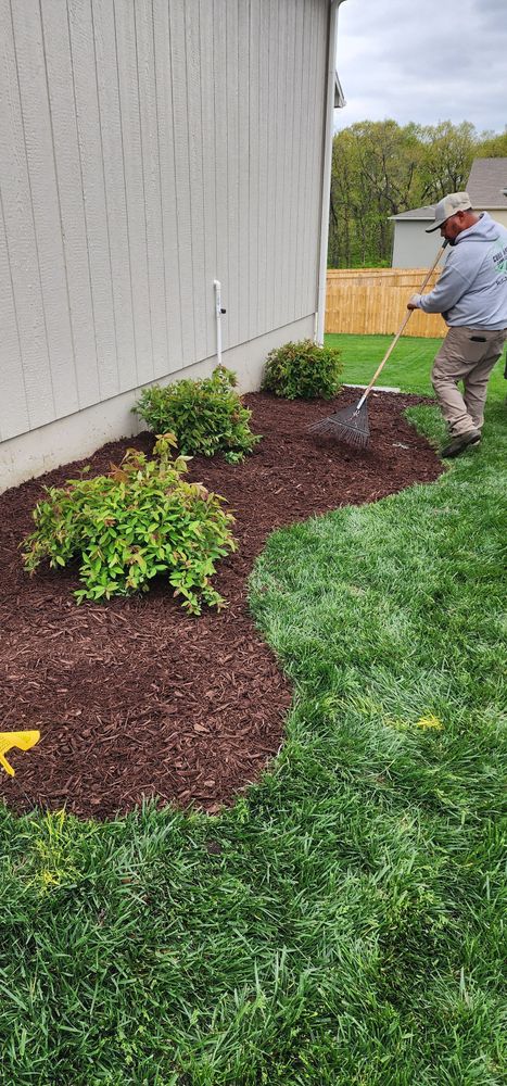 All Photos for Curb Appeal Lawn Care in Kansas City, Kansas