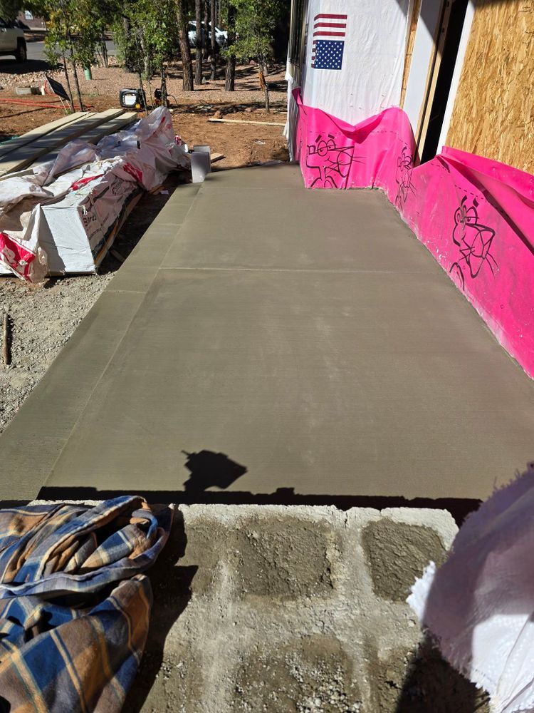 Concrete Slab Construction for Diamond Dust Concrete in Show Low, AZ