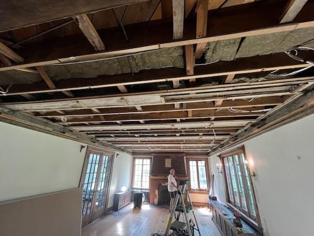 All Photos for LOCKWOOD FINISHES in Springfield, IL