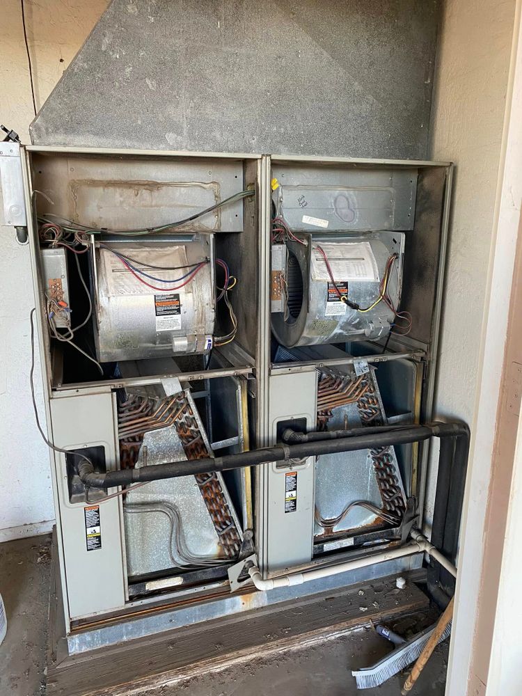 Our Emergency HVAC Services provide fast, reliable solutions 24/many to ensure your home stays comfortable. Trust us for prompt repairs and support when you need it most, any time of day. for Super Cooling and Heating in Yuma, AZ