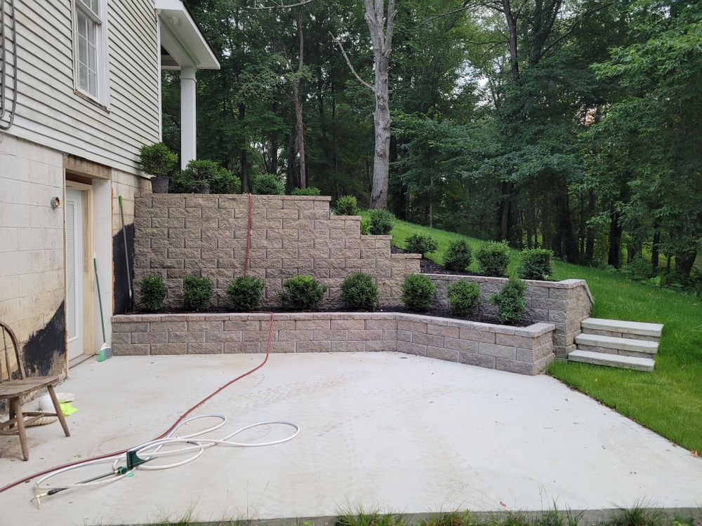 Garden Designs for Howell Hardscape Inc in Brighton, MI