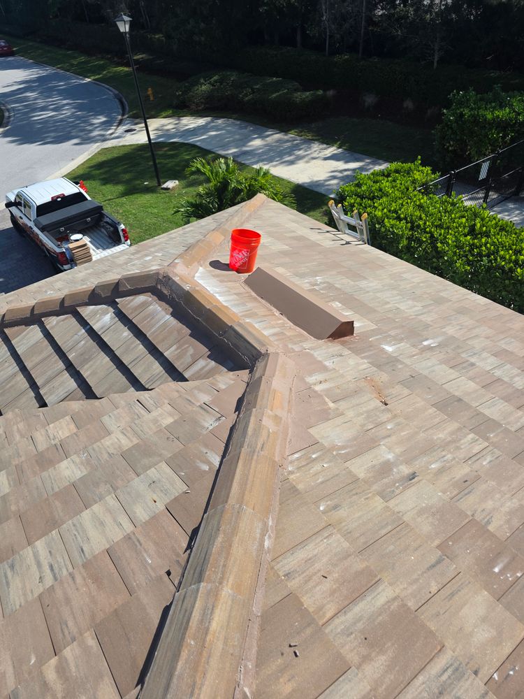 All Photos for Ridgecap Roofing in Port St. Lucie, FL