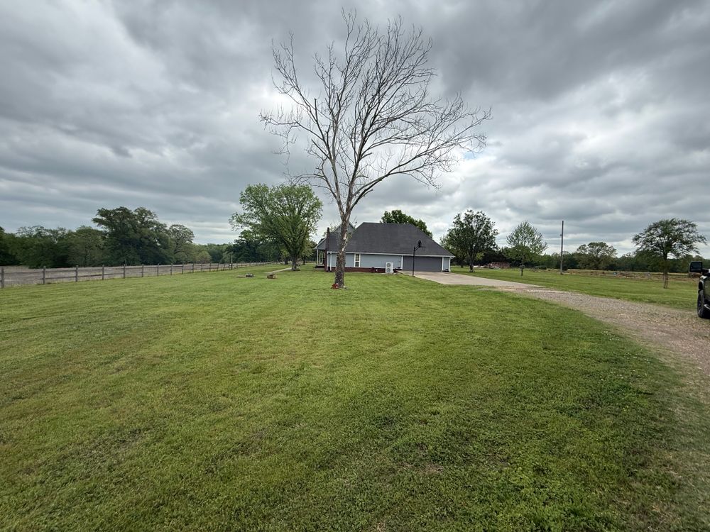 All Photos for Sandoval Lawn Care in Muldrow, OK