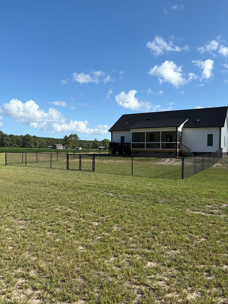 All Photos for TG Fencing LLC in Farmville, NC