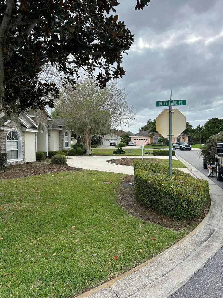 All Photos for Estrada All Pro Lawn Service in Auburndale, Florida