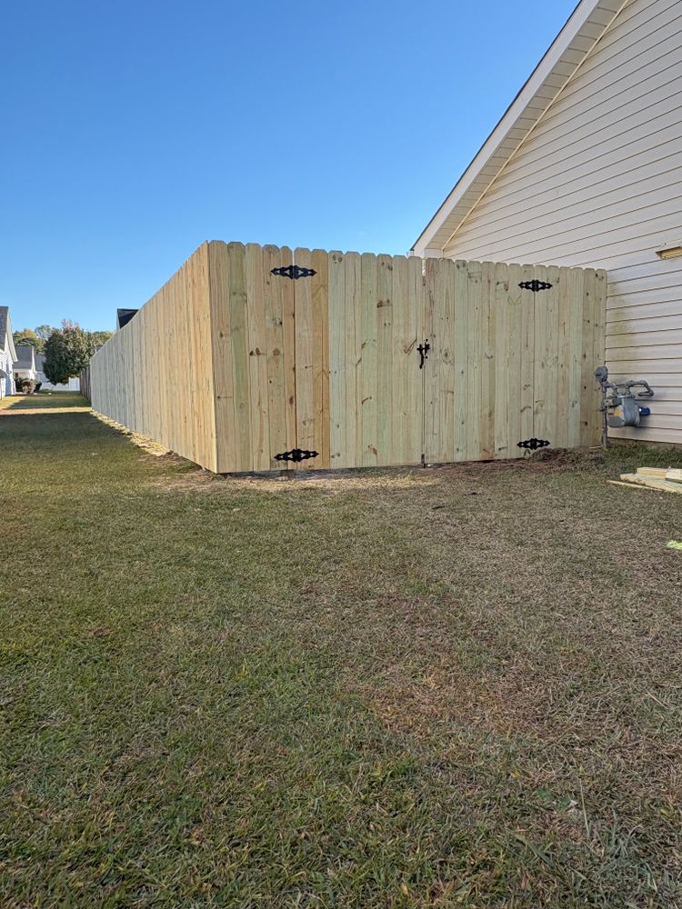All Photos for TG Fencing LLC in Farmville, NC