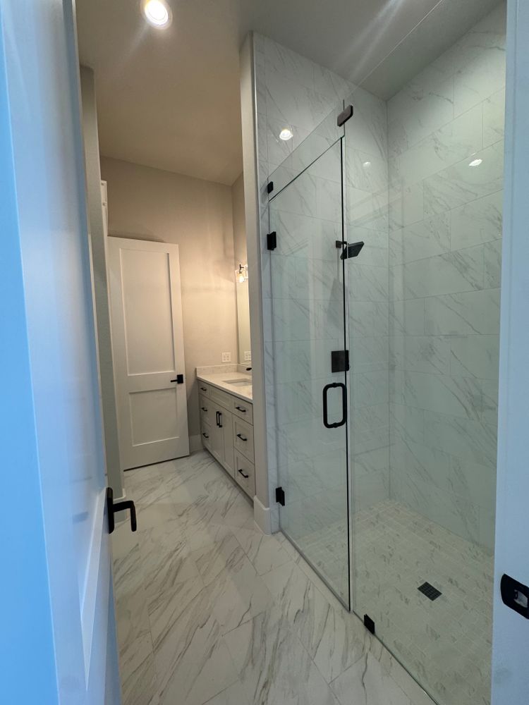 New Construction; Silver Table for Tailor Made Custom Homes in North, TX