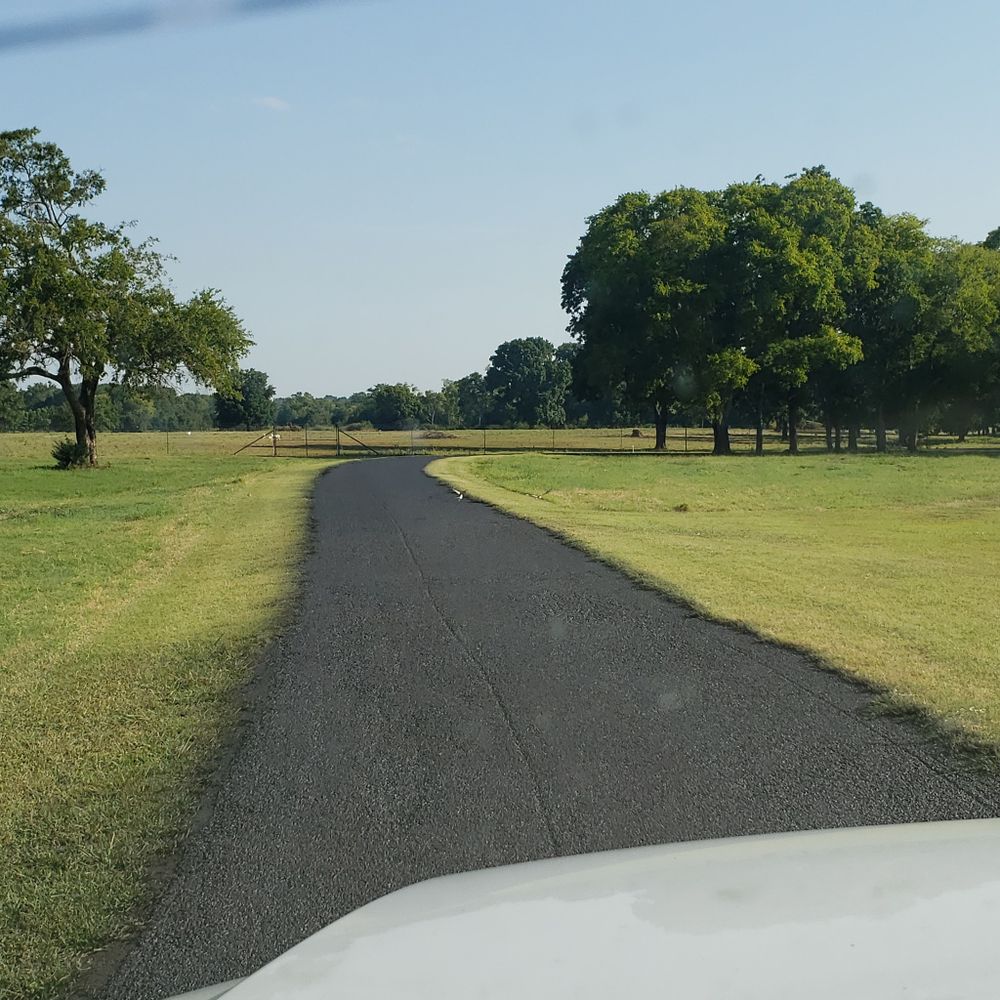 Asphalt and Paving for Hurts Asphalt Paving in Athens, TX