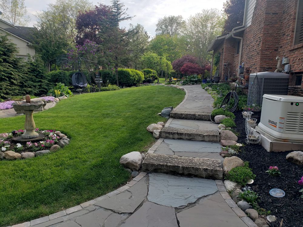 All Photos for Reds Landscaping LLC in Macomb, MI