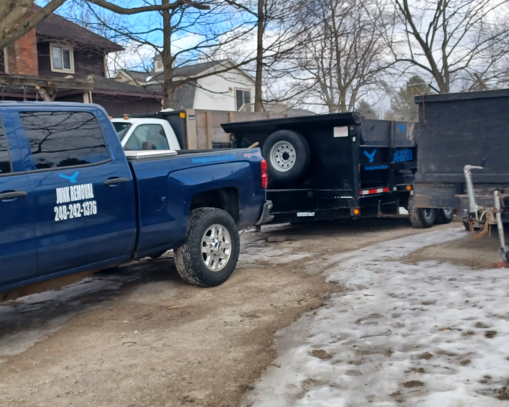 Haul Away for Blue Eagle Junk Removal in Oakland County, MI