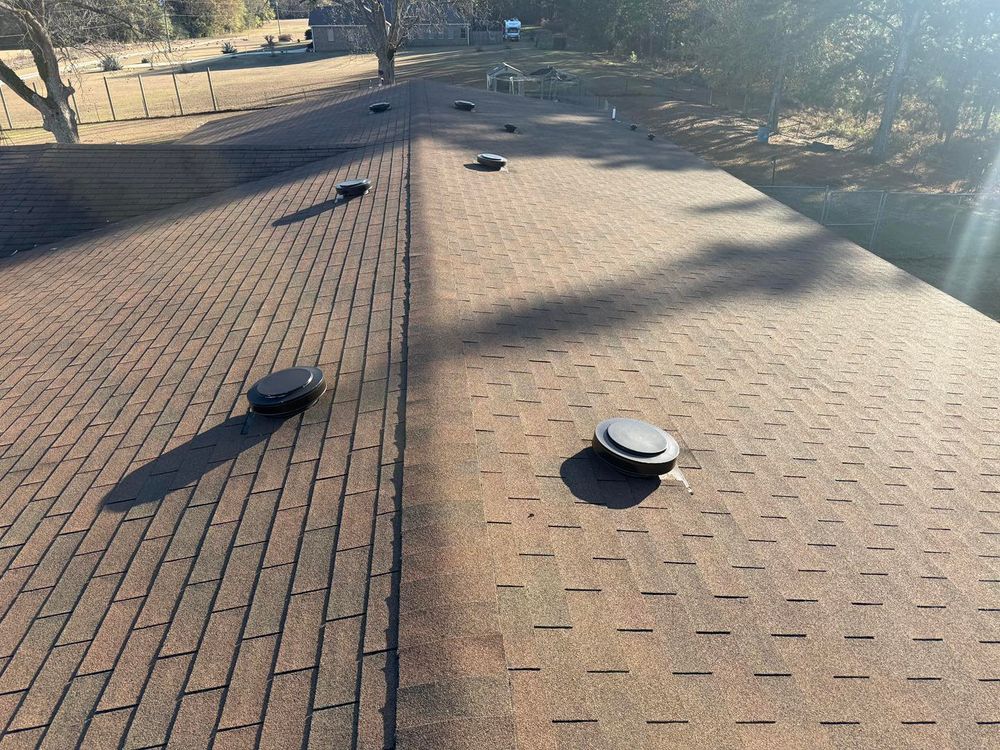 All Photos for Dollar Roofing & Gutters in Jeffersonville, GA