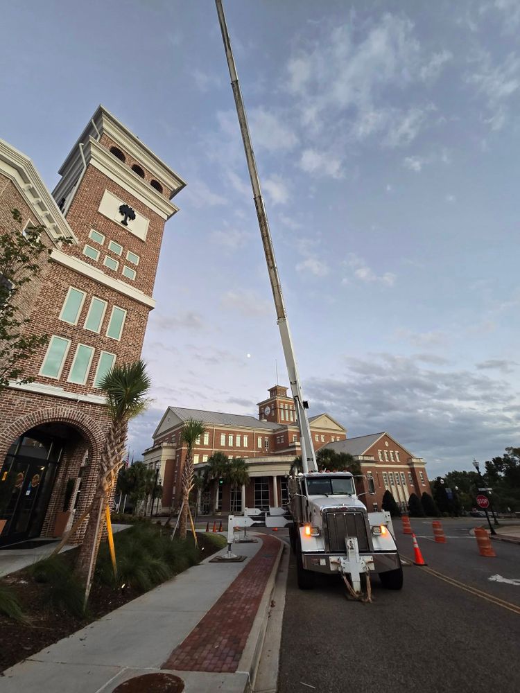 Our many FT Boom service provides homeowners with reliable and efficient lifting solutions for projects like tree trimming or repairs, ensuring safe and precise handling of tasks at elevated heights. for Elite Crane Services in Augusta, GA