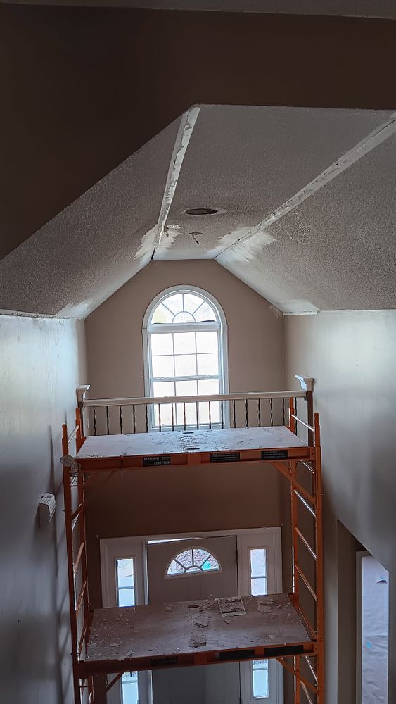 Fence and Full Home Interior Painting and Drywall repair for Dead Tree General Contracting in Carbondale, Illinois