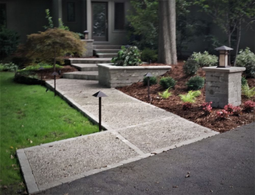 Retaining Wall for Landscape Renovators Inc. Michael Bombly in Lecanto, FL