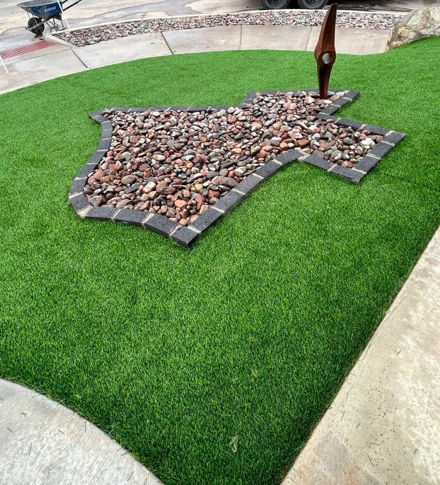 Landscaping for Inova Hardscape in El Paso, TX