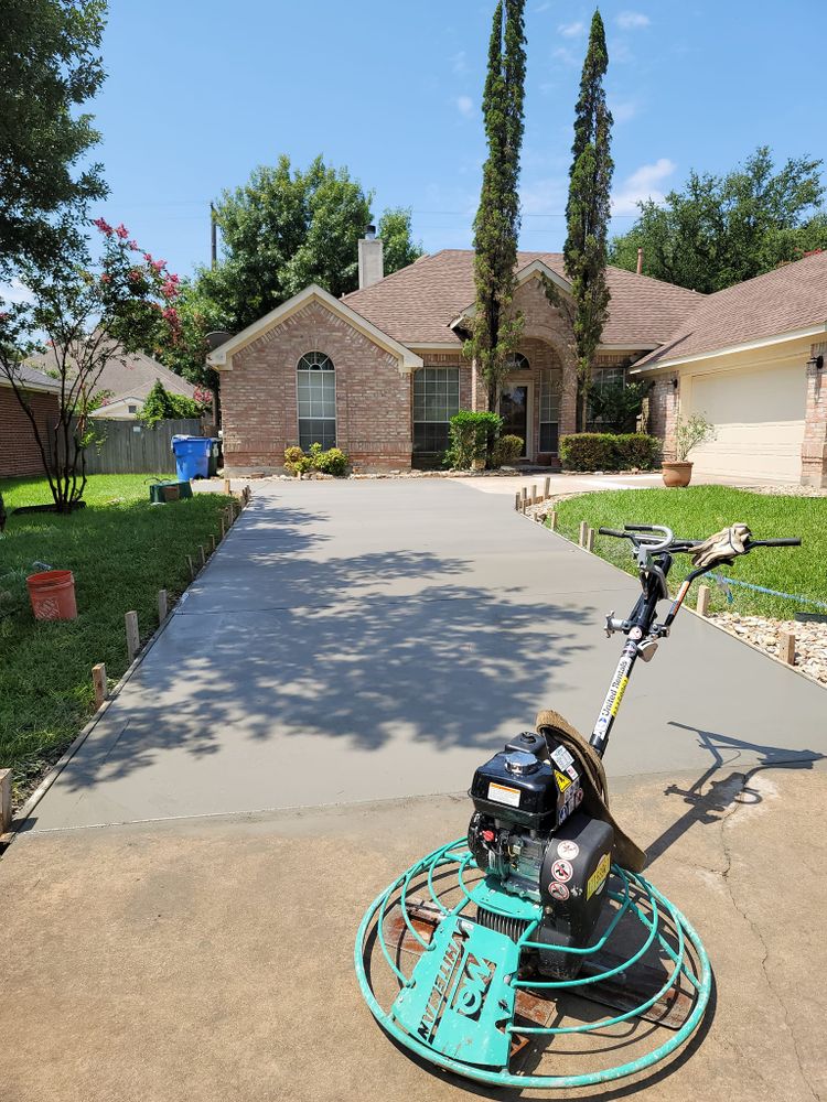 Transform your home's curb appeal with our expert concrete driveway installation. We offer professional and durable concrete services, ensuring a seamless finish tailored to withstand everyday wear and enhance longevity. for Affordable Concrete Specialist in Round Rock, TX