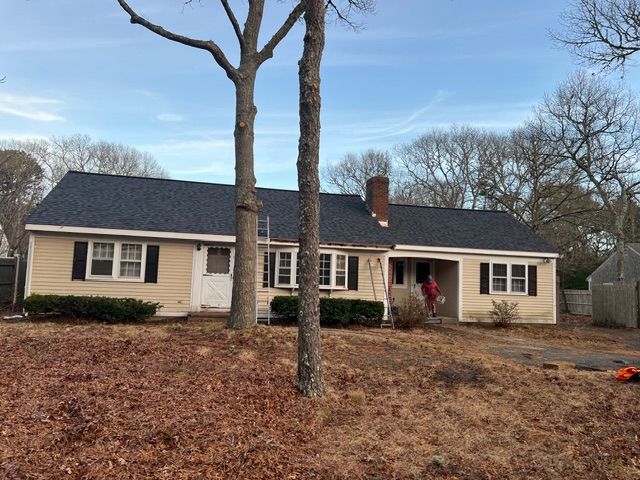 Roofing for Seaside Roofing and Siding in Barnstable County, MA