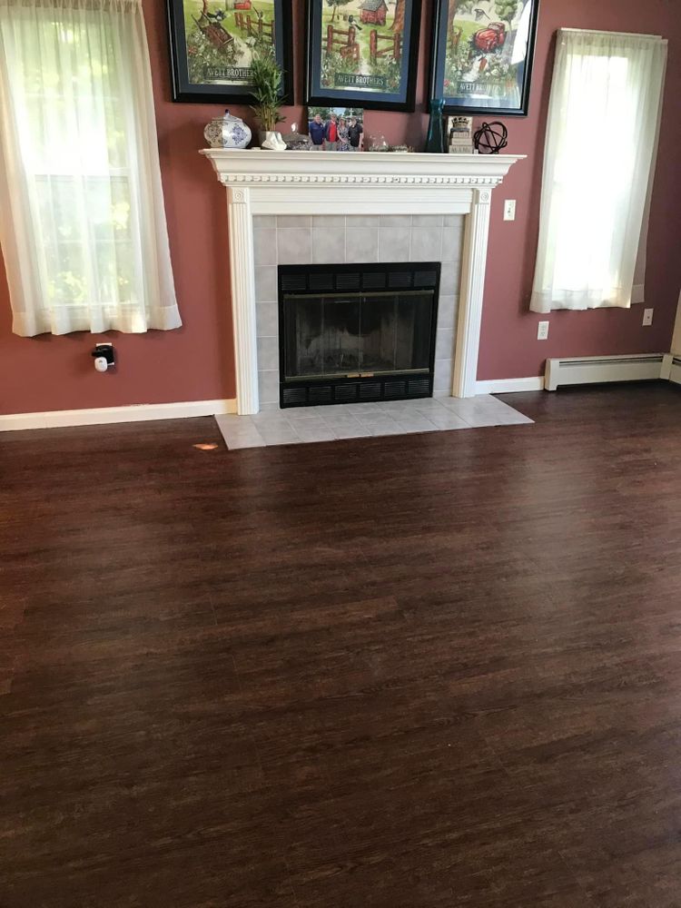 All Photos for Laura Mae Properties in Wolcott, CT