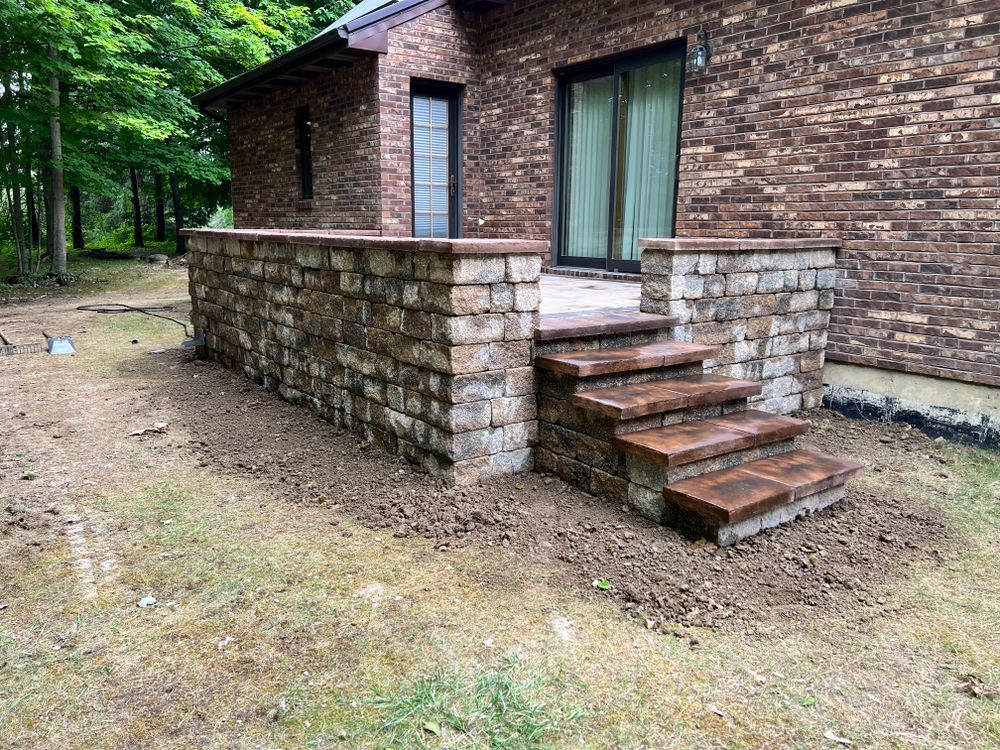 Hardscaping for Stuckey Landscape & Excavation  in Rawson, OH