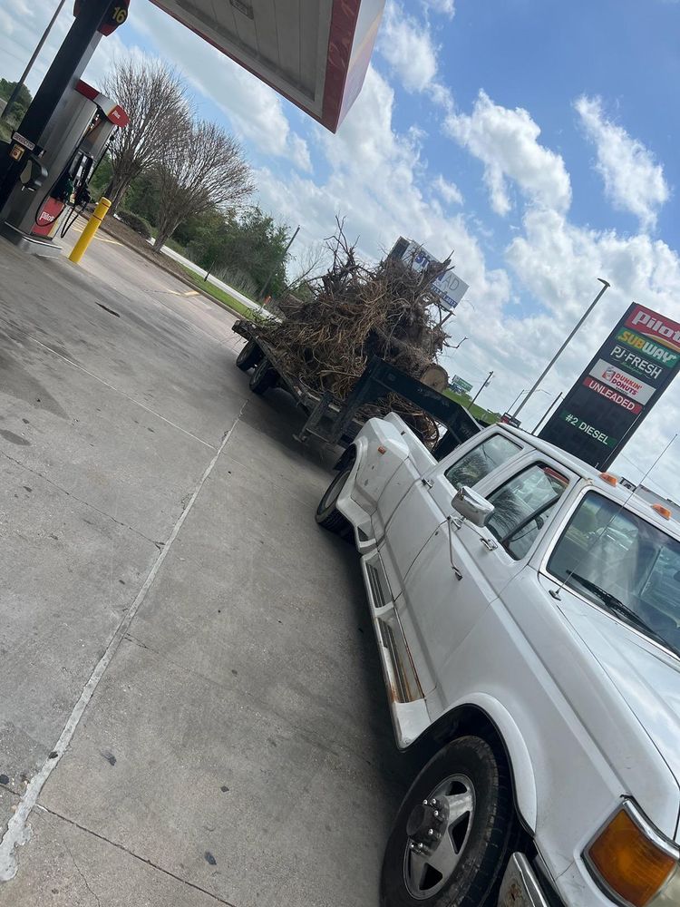 Appliance Removal for Outlaw Landscaping & Transport Company in Houston, TX