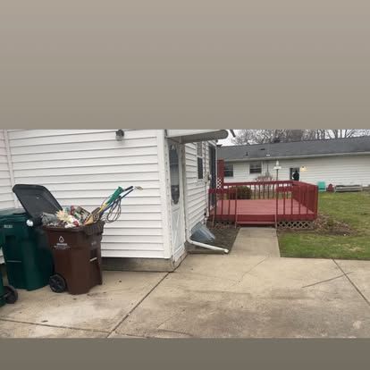 All Photos for Quick Removal Solutions in Lansing, MI