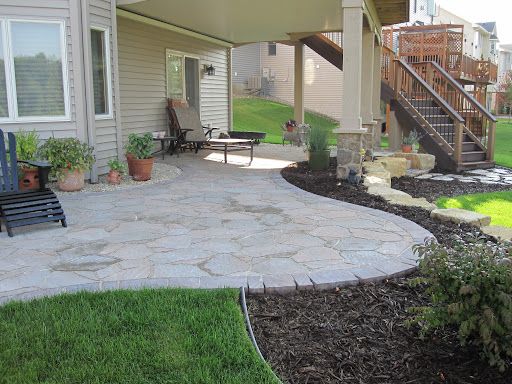 Paver Patio Design & Construction for Humphries Hardscape - Pavers and Landscaping in Wyandotte, MI