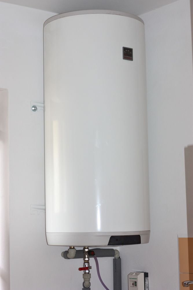 Our company offers comprehensive water heater services, including installation, repair, and maintenance. Our experienced technicians can keep your home's water heater running efficiently and help you avoid unexpected breakdowns. for Water Heater Peter in Glendale, AZ