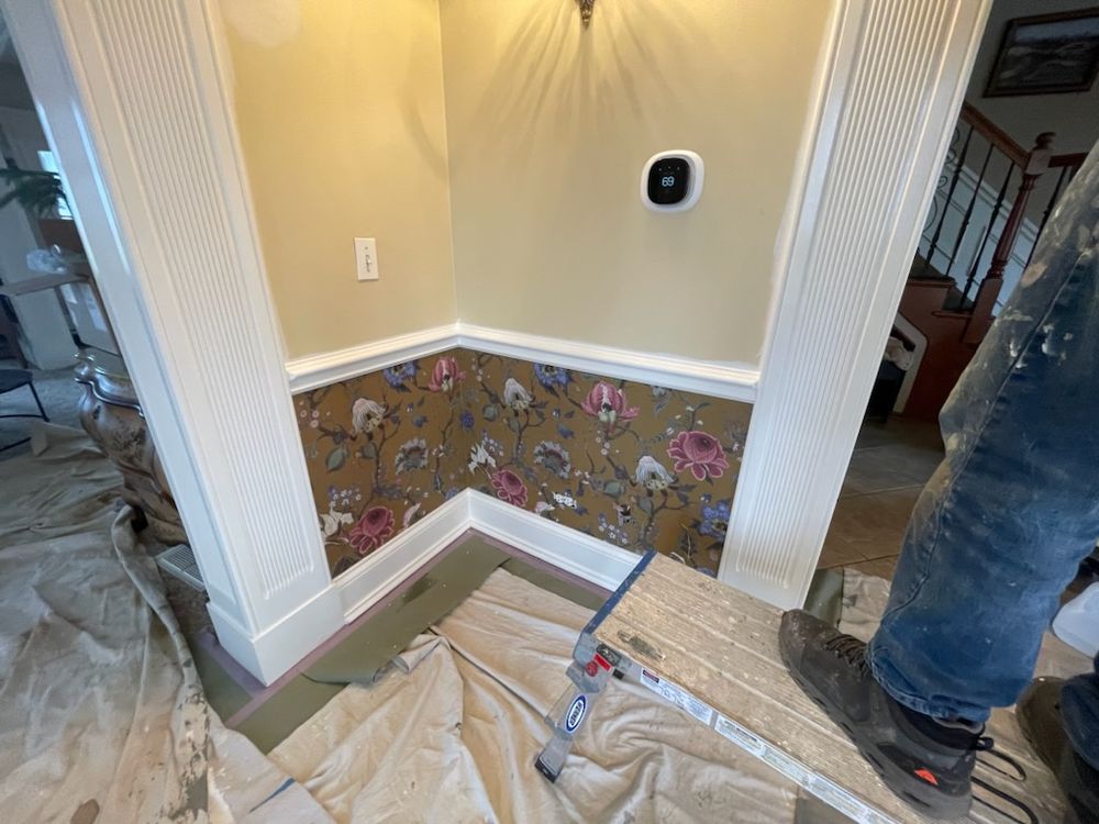 We offer a complete wallpaper service, from design and installation to removal and replacement. Let us help you create the perfect look for your home. for Completely Covered Painting Co. in 
Warrenville,  IL