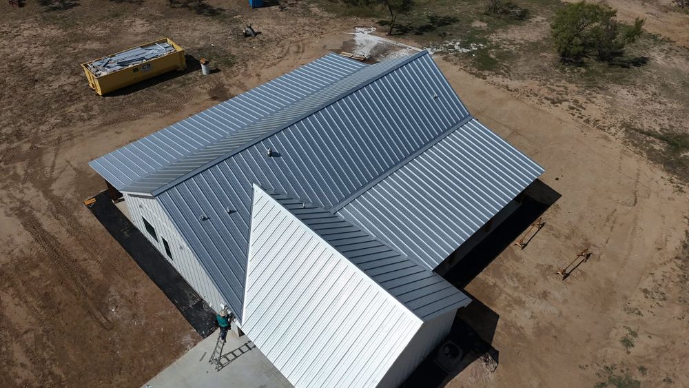 Metal roofs  for Barcenas Roofing & Remodeling in San Saba, TX