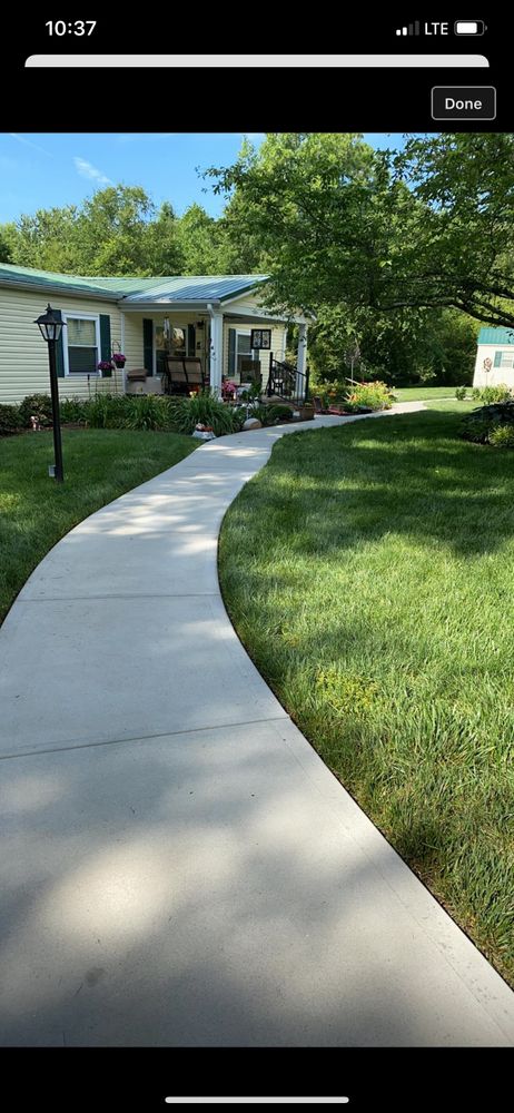 Concrete cleaning for JB Applewhite's Pressure Washing in Anderson, SC