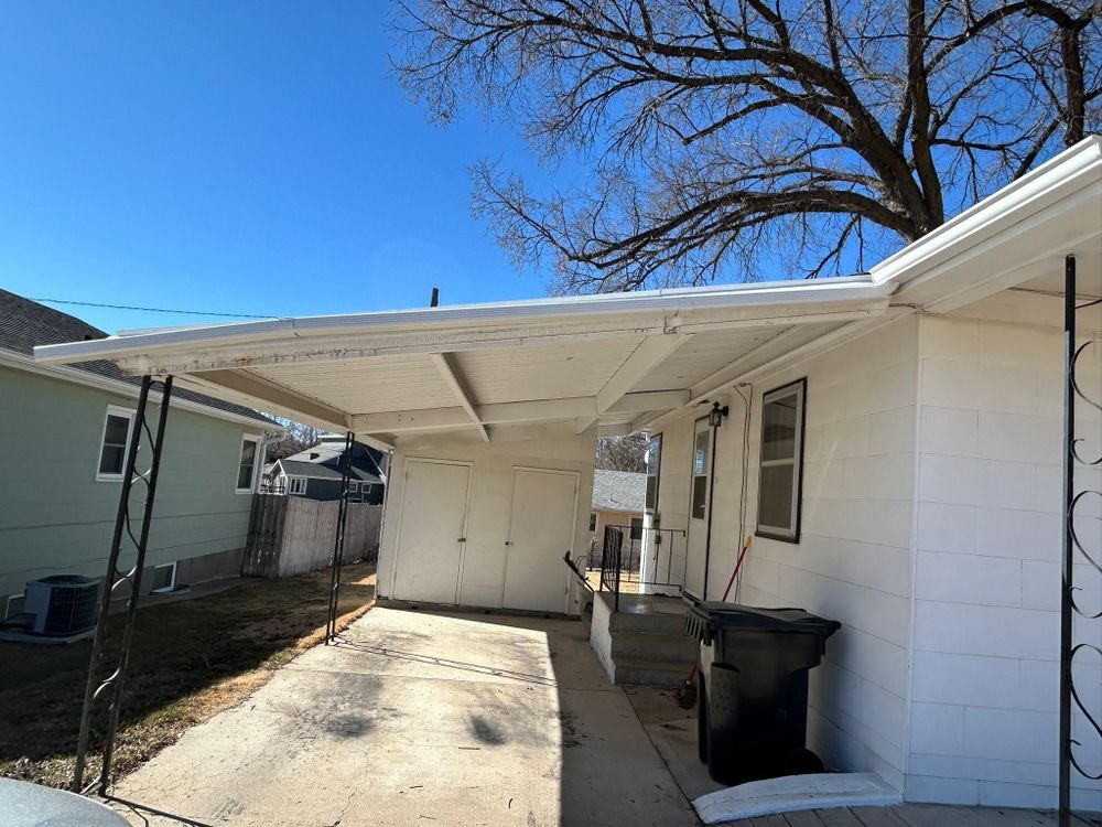 All Photos for The Gutter Man Seamless in Lexington, NE