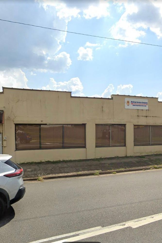 All Photos for Well Hung Windows & More in Hot Springs, AR