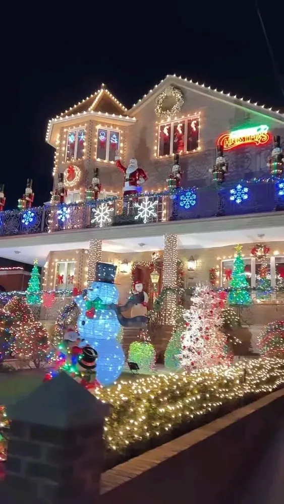 Holiday Light Installation for Amazing Christmas Lights in Magnolia, TX