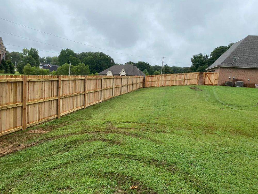 Custom Wooden Fences for Manning Fence, LLC in Hernando, MS