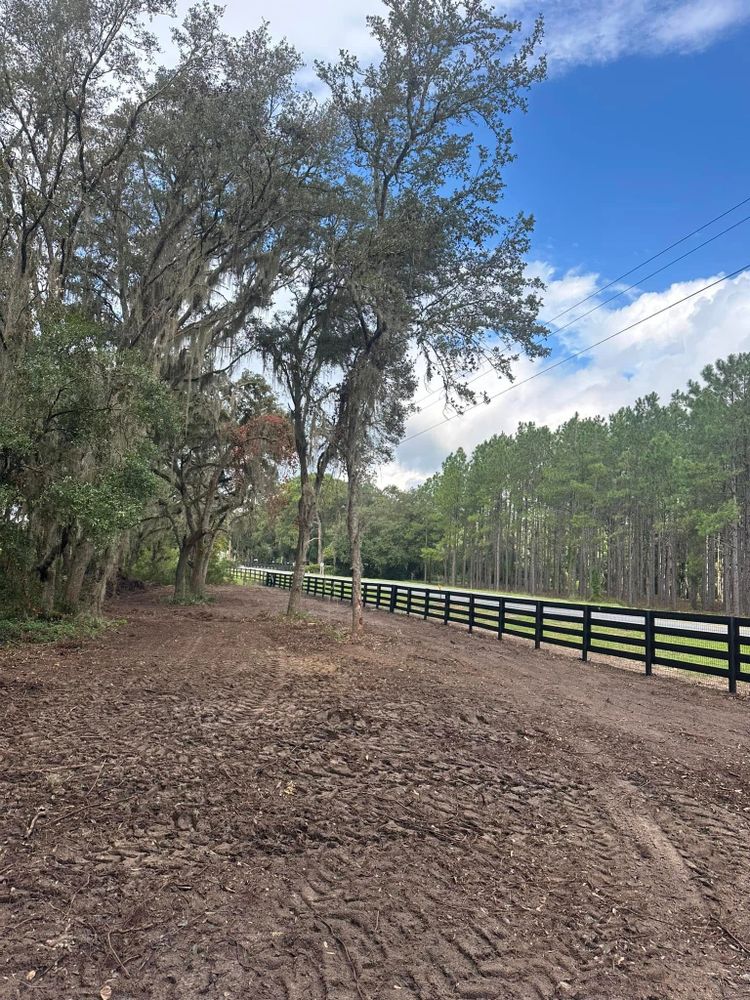 Fences for Walsh Fencing & Land Management in Tavares, FL