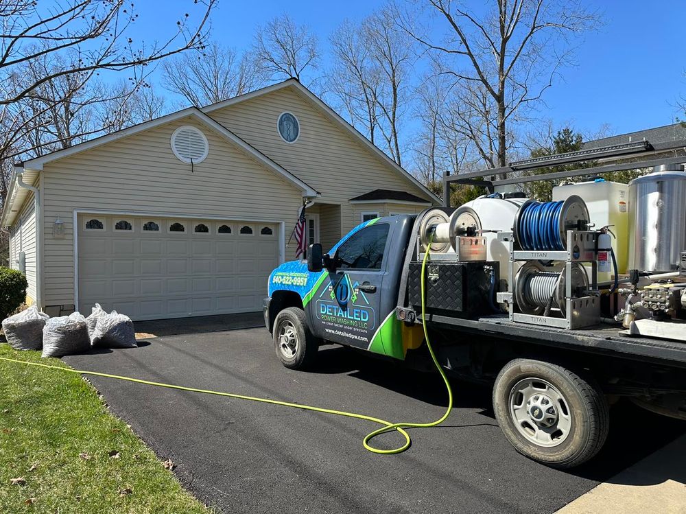 Pressure Washing for Detailed Power Washing & Holiday Lights in Fredericksburg, VA