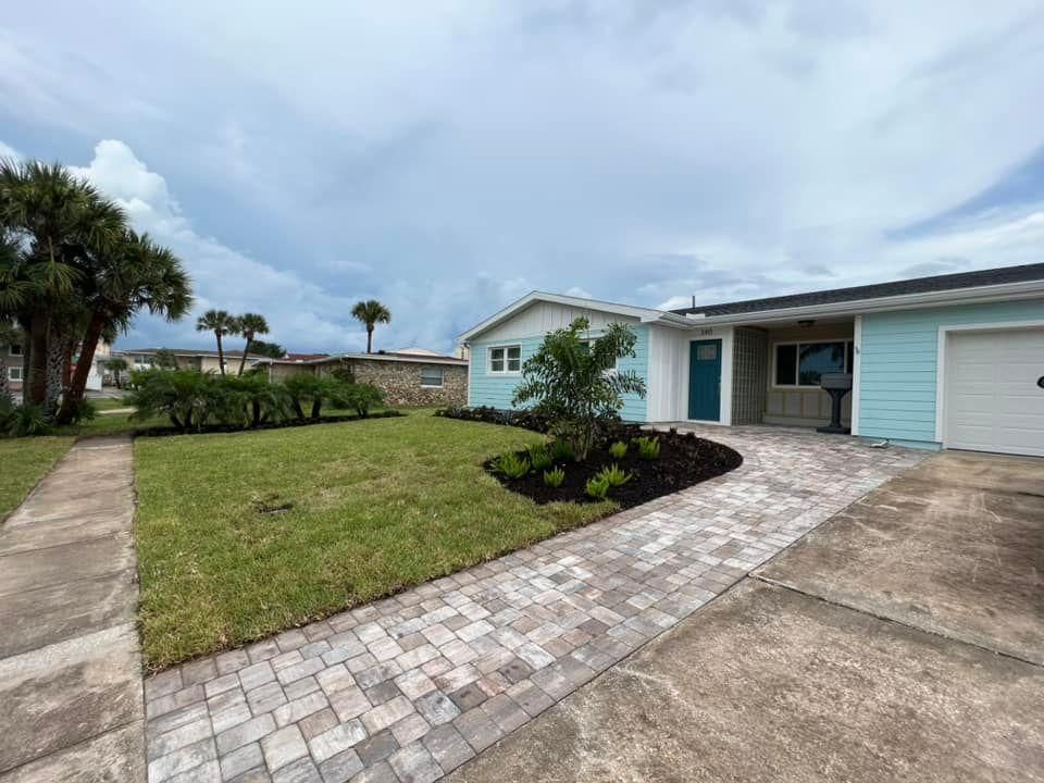 Residential for Cunningham's Lawn & Landscaping LLC in Daytona Beach, Florida