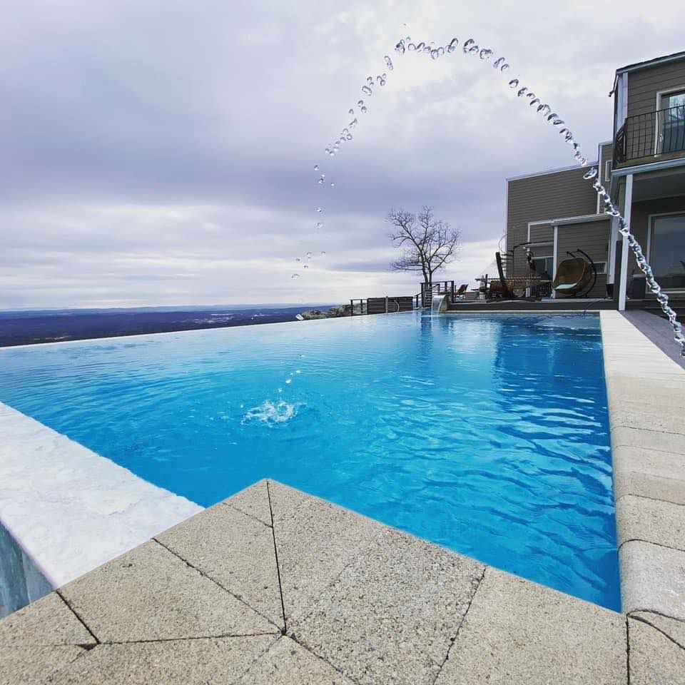 Quality Pool Service team in Signal Mountain, TN - people or person