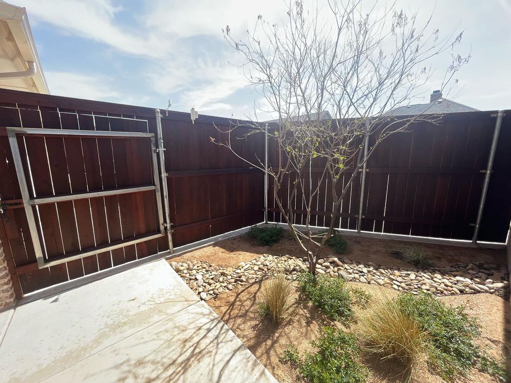 Fences for High Plains Stain in Lubbock, TX