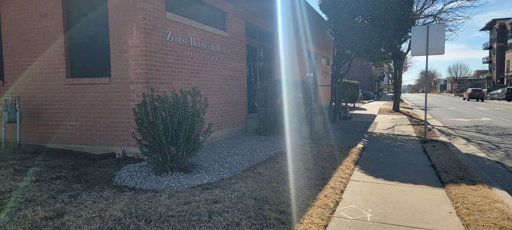 Yearly Maintenance Special for DeLoera Total Lawncare in Oklahoma City, Oklahoma