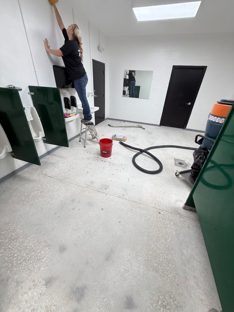 Epoxy floors for Central Florida Home Remodeling in Frostproof, FL