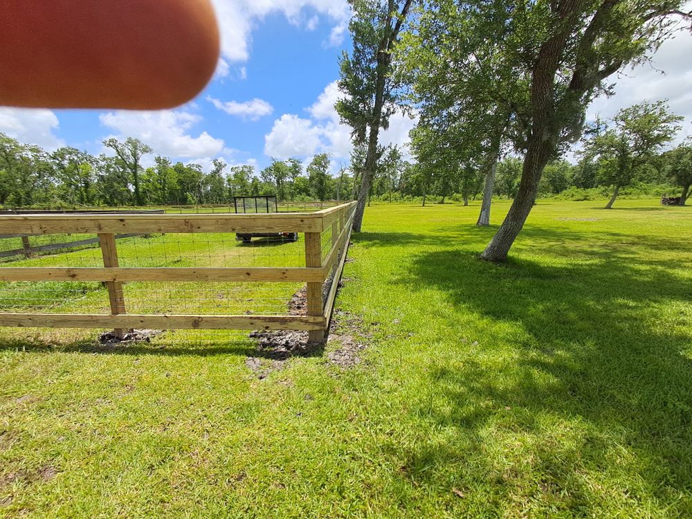 All Photos for Aly Fence in Angleton, TX