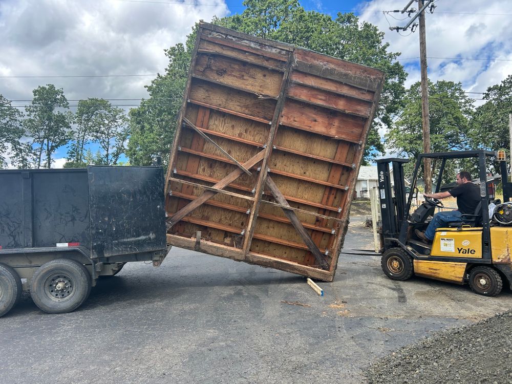 All Photos for Sol Junk Removal in Independence, OR