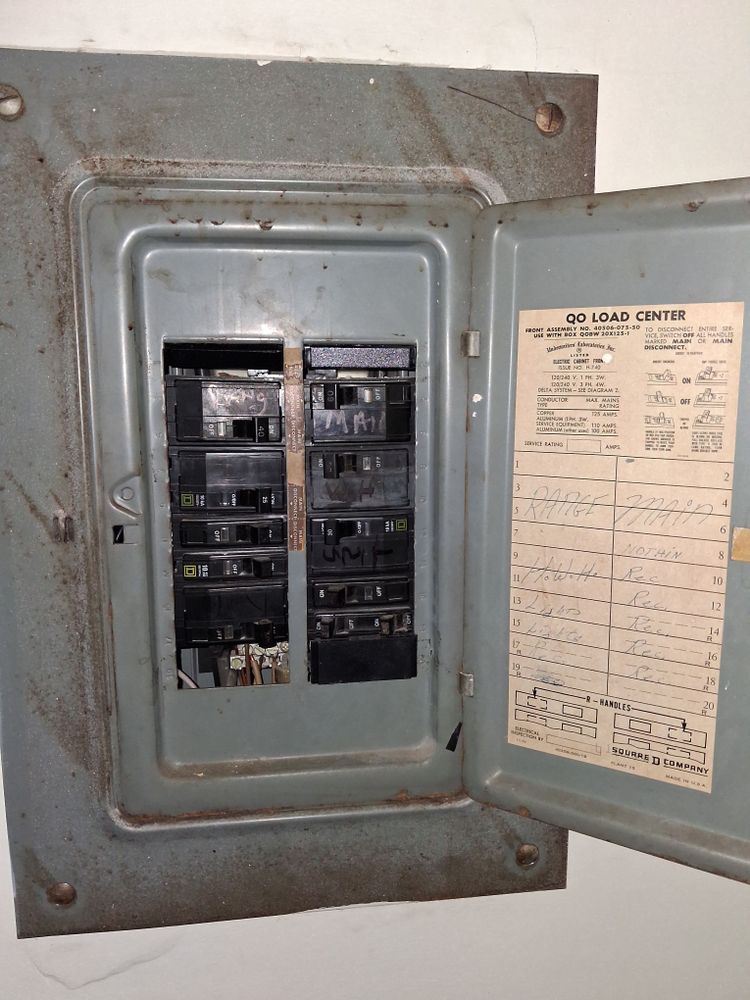 All Photos for Flash Gordon Electric LLC in Hope Mills, NC