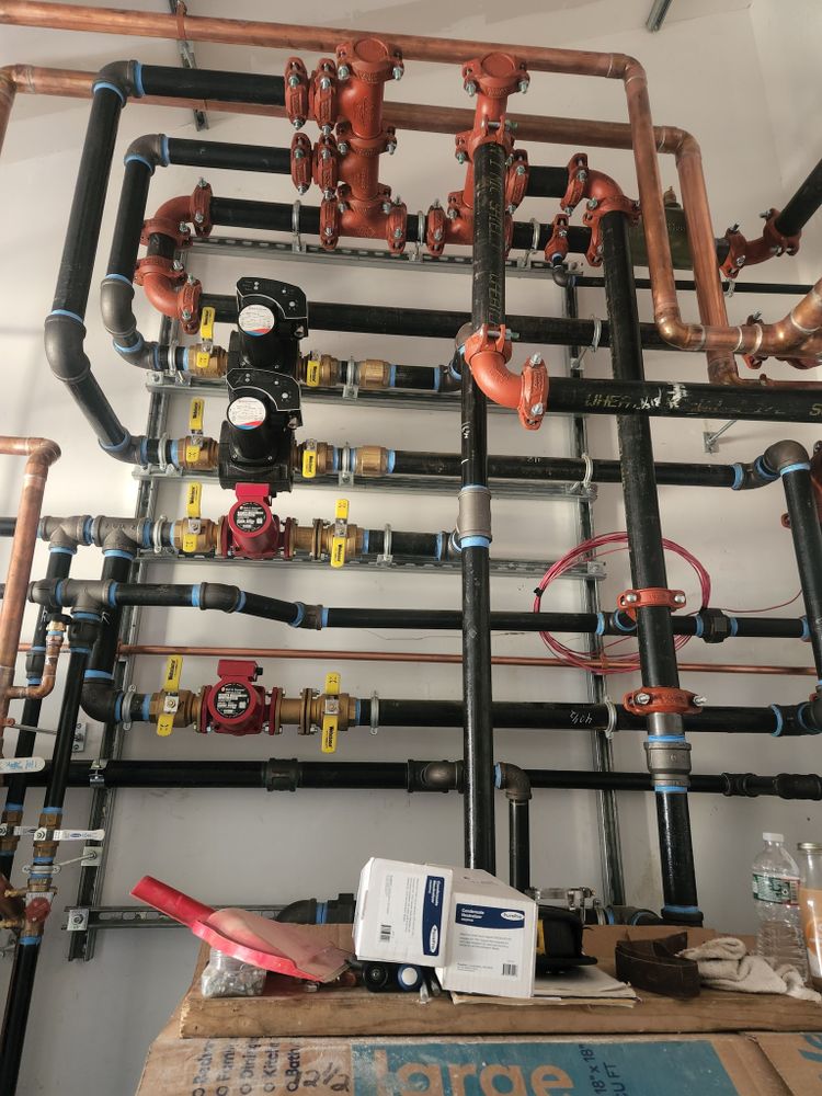EMR Plumbing and Heating LLC team in Concord, NH - people or person