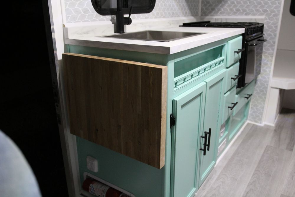 All Photos for Mauka to Makai RV Renovations in Los Angeles, CA