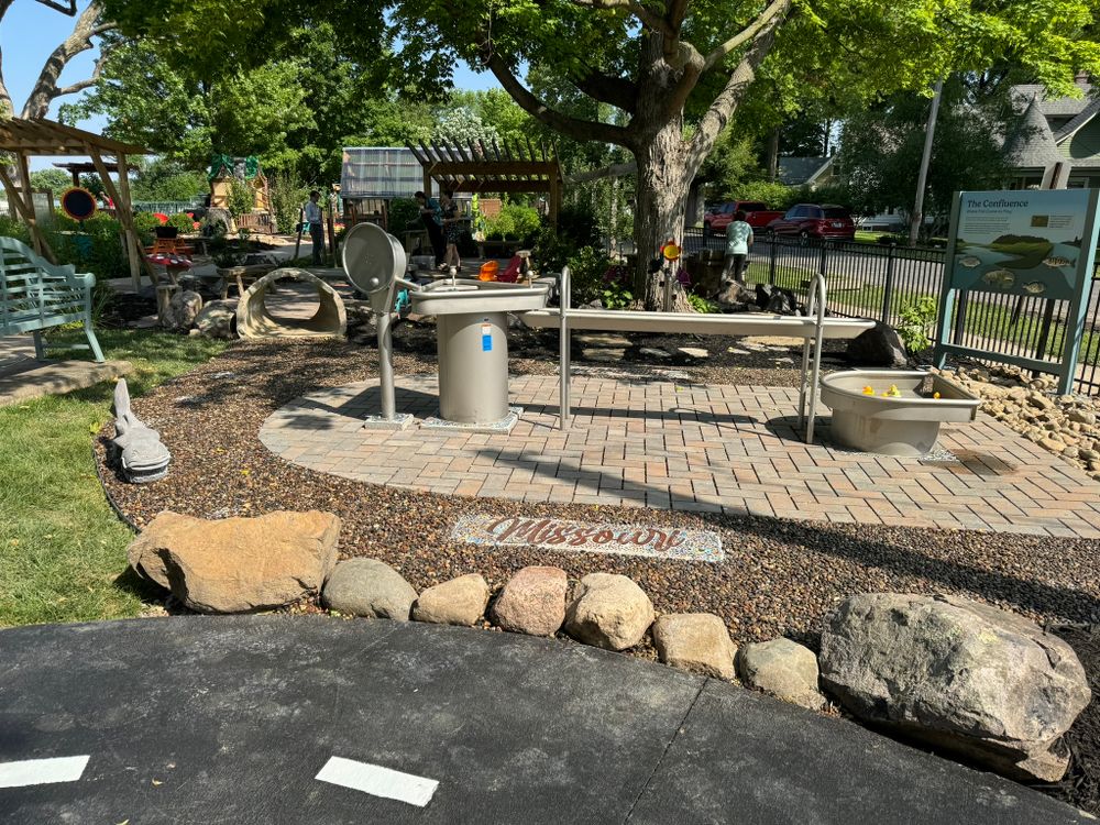 All Photos for Mayfield Landscaping in Staunton, IL